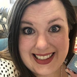 Meet your Posher, Amanda